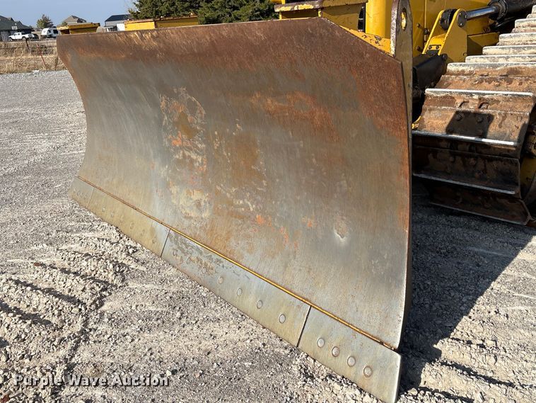 image for item EE4460 2013 Caterpillar D6N XL dozer