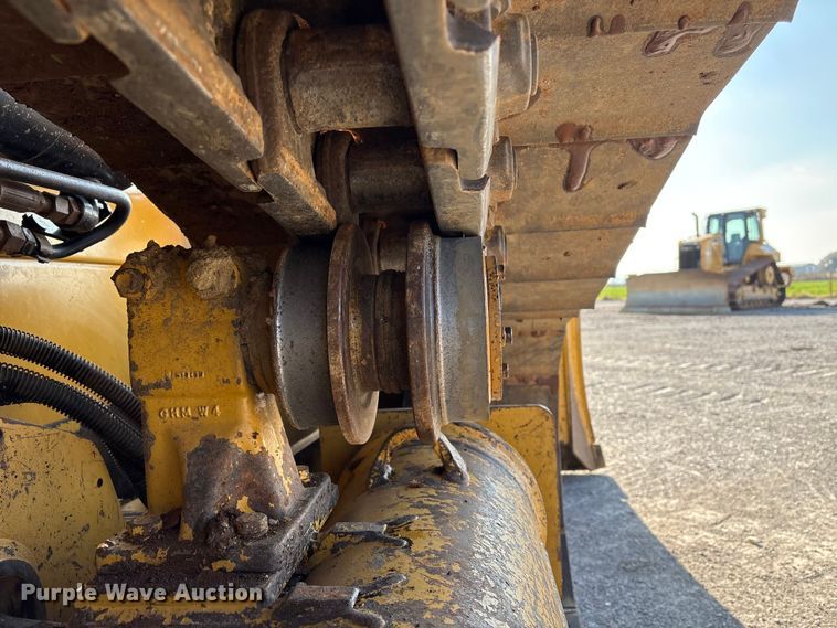 image for item EE4460 2013 Caterpillar D6N XL dozer