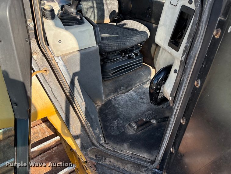 image for item EE4460 2013 Caterpillar D6N XL dozer