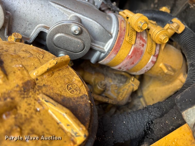 image for item EE4460 2013 Caterpillar D6N XL dozer