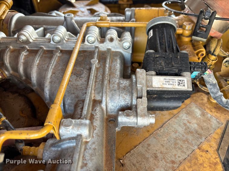 image for item EE4460 2013 Caterpillar D6N XL dozer