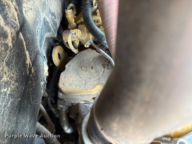 image for item EE4460 2013 Caterpillar D6N XL dozer