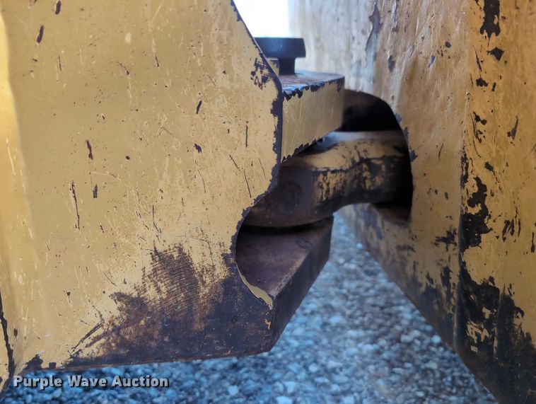 image for item EE4461 2011 Caterpillar D6N XL dozer