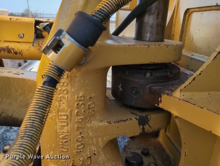 image for item EE4461 2011 Caterpillar D6N XL dozer