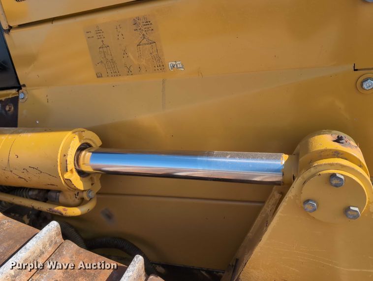 image for item EE4461 2011 Caterpillar D6N XL dozer