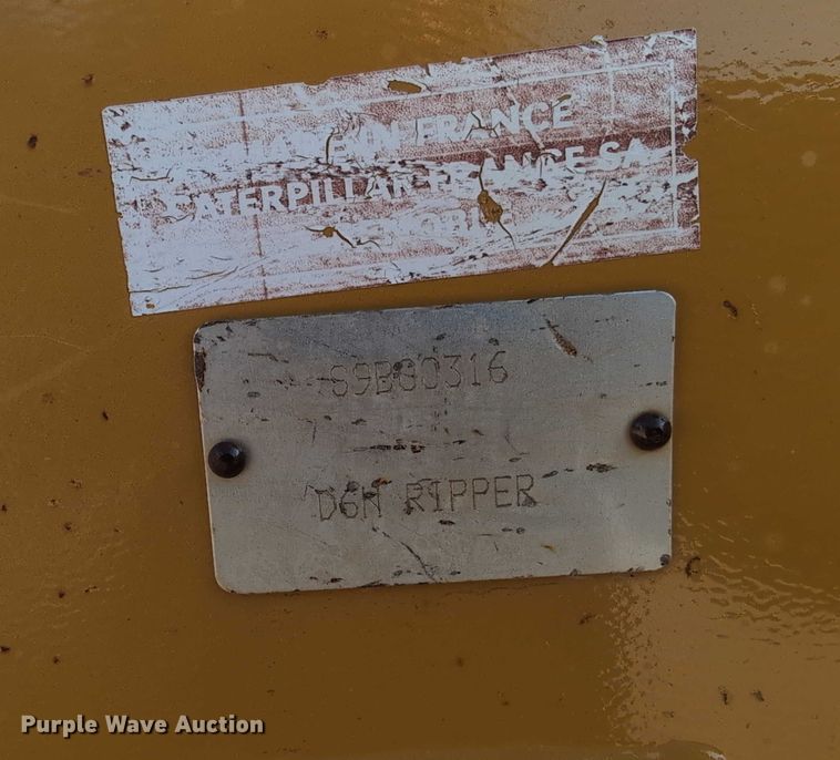 image for item EE4461 2011 Caterpillar D6N XL dozer