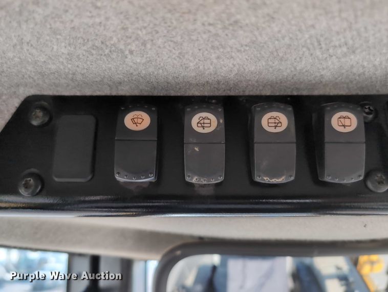 image for item EE4461 2011 Caterpillar D6N XL dozer