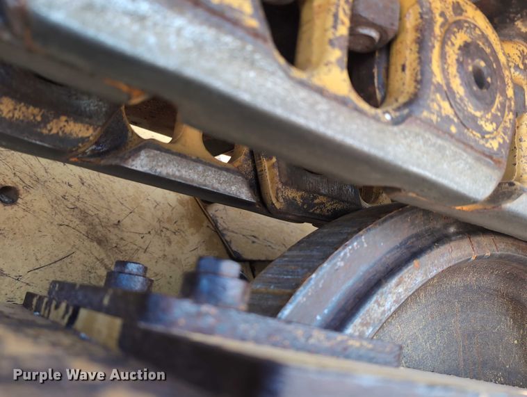 image for item EE4461 2011 Caterpillar D6N XL dozer