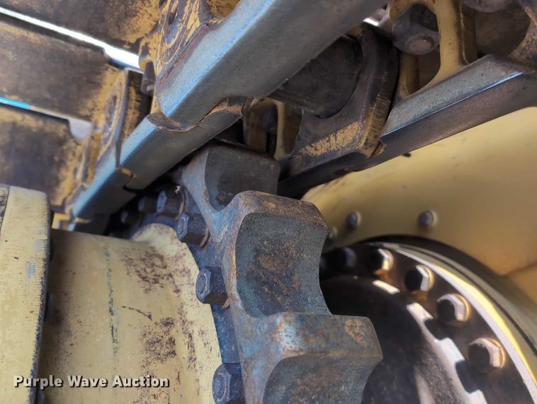 image for item EE4461 2011 Caterpillar D6N XL dozer