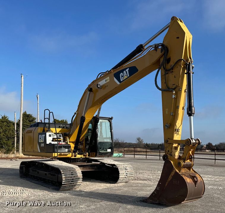 EXCAVADORA 2013 CATERPILLAR 329EL