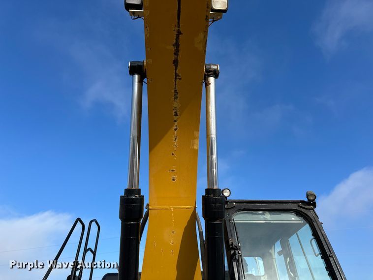image for item EE4463 2013 Caterpillar 329EL excavator