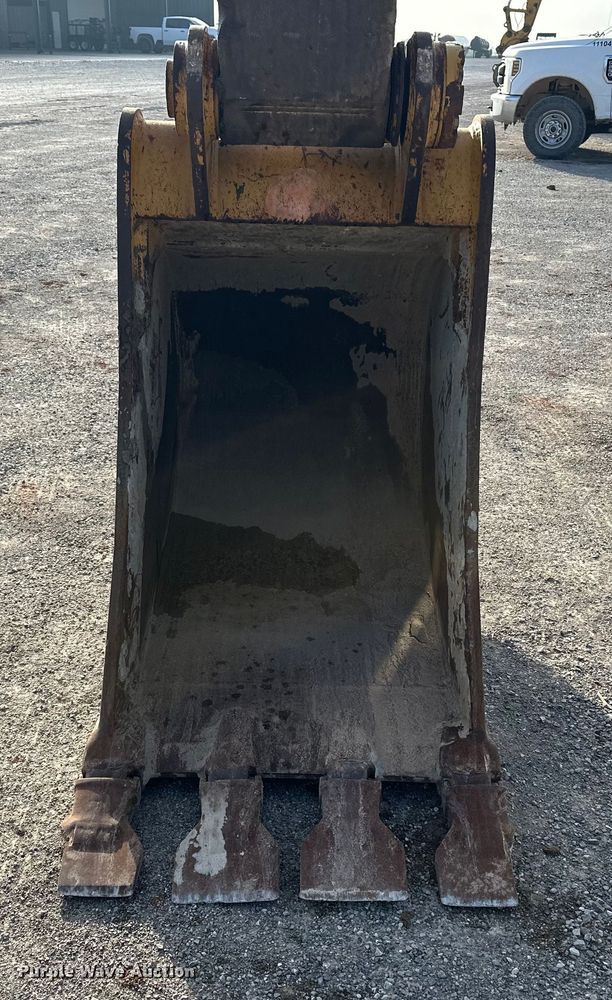 image for item EE4463 2013 Caterpillar 329EL excavator