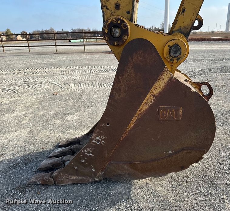 image for item EE4463 2013 Caterpillar 329EL excavator