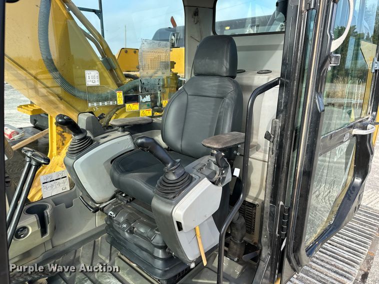 image for item EE4463 2013 Caterpillar 329EL excavator