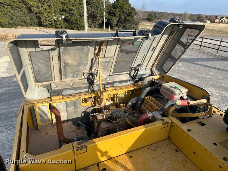 image for item EE4463 2013 Caterpillar 329EL excavator