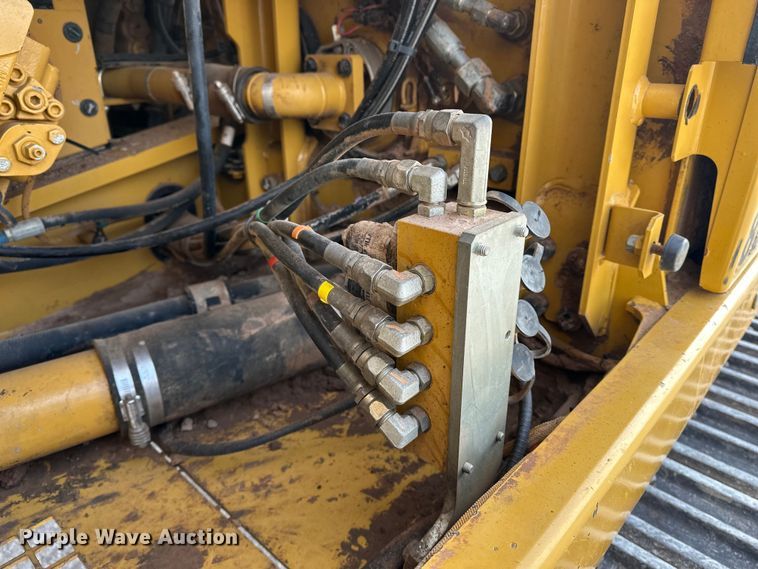 image for item EE4463 2013 Caterpillar 329EL excavator