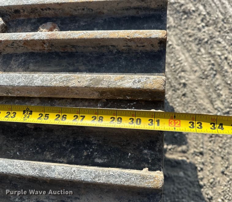 image for item EE4463 2013 Caterpillar 329EL excavator