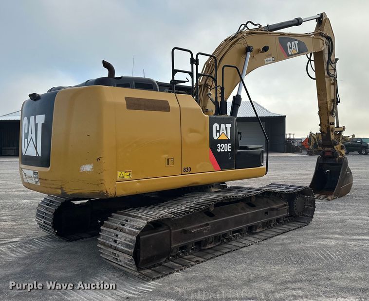 EXCAVADORA 2014 CATERPILLAR 320EL