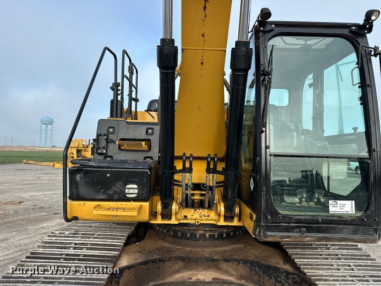 image for item EE4465 2014 Caterpillar 320EL excavator