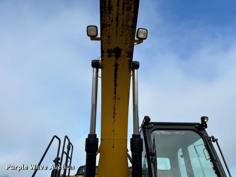 image for item EE4465 2014 Caterpillar 320EL excavator