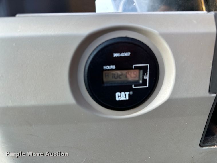 image for item EE4465 2014 Caterpillar 320EL excavator