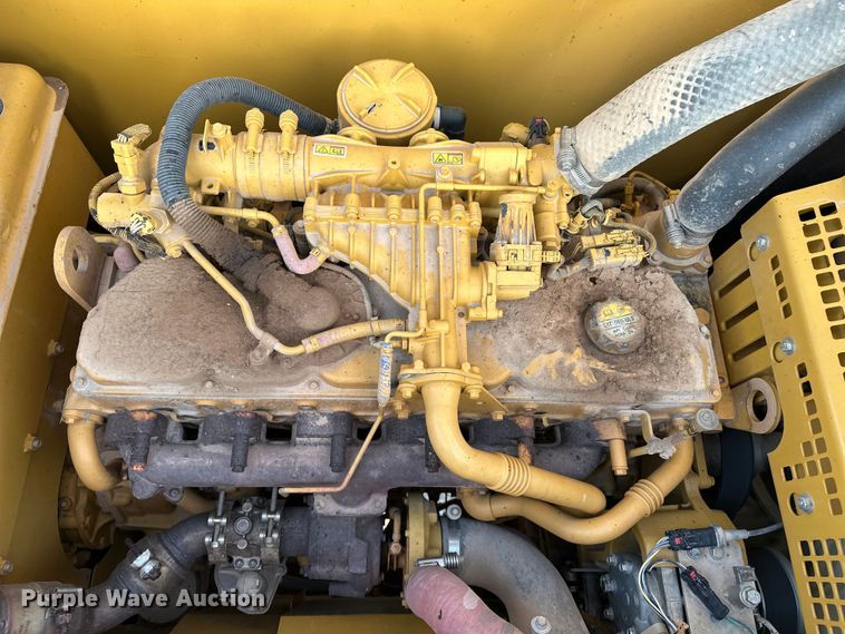 image for item EE4465 2014 Caterpillar 320EL excavator