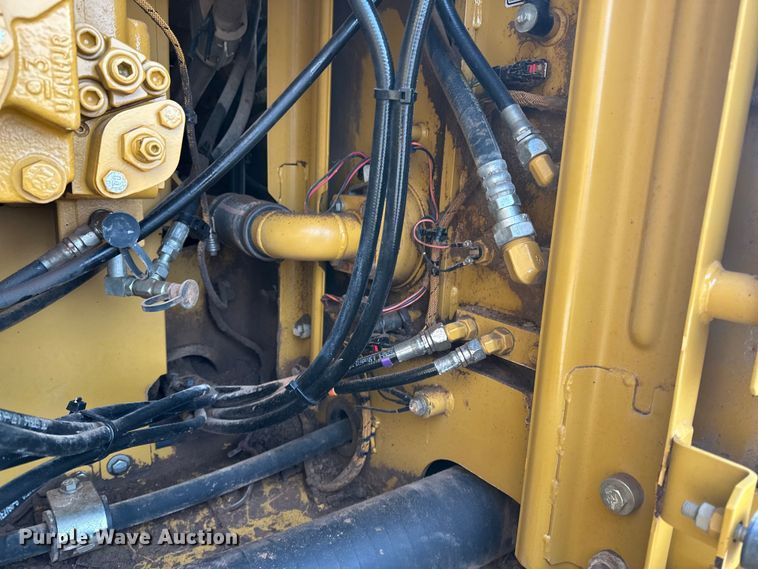 image for item EE4465 2014 Caterpillar 320EL excavator