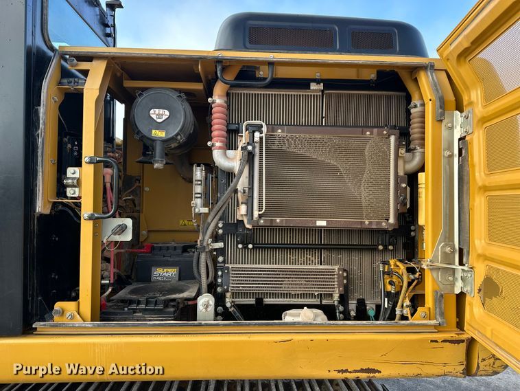 image for item EE4465 2014 Caterpillar 320EL excavator