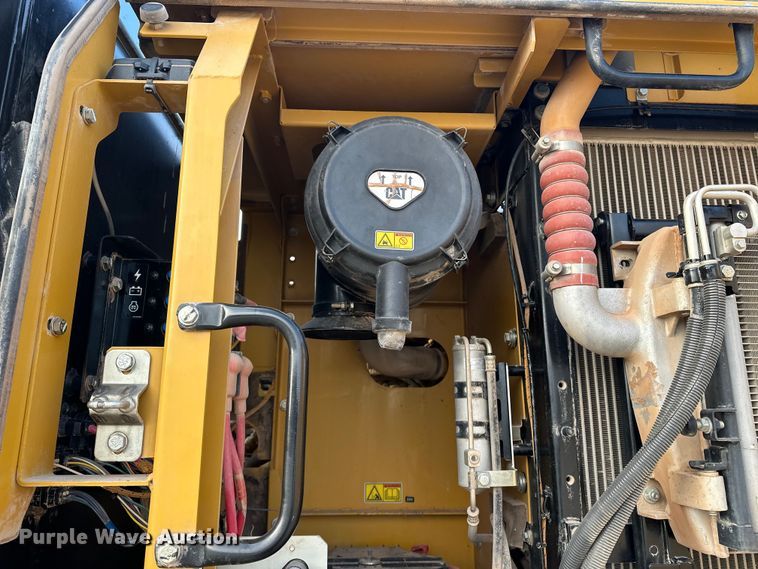 image for item EE4465 2014 Caterpillar 320EL excavator