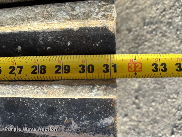 image for item EE4465 2014 Caterpillar 320EL excavator