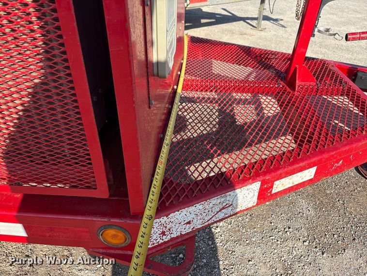 image for item EE4468 2013 Brenco 4D36-36 cable puller