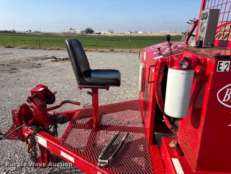 image for item EE4468 2013 Brenco 4D36-36 cable puller