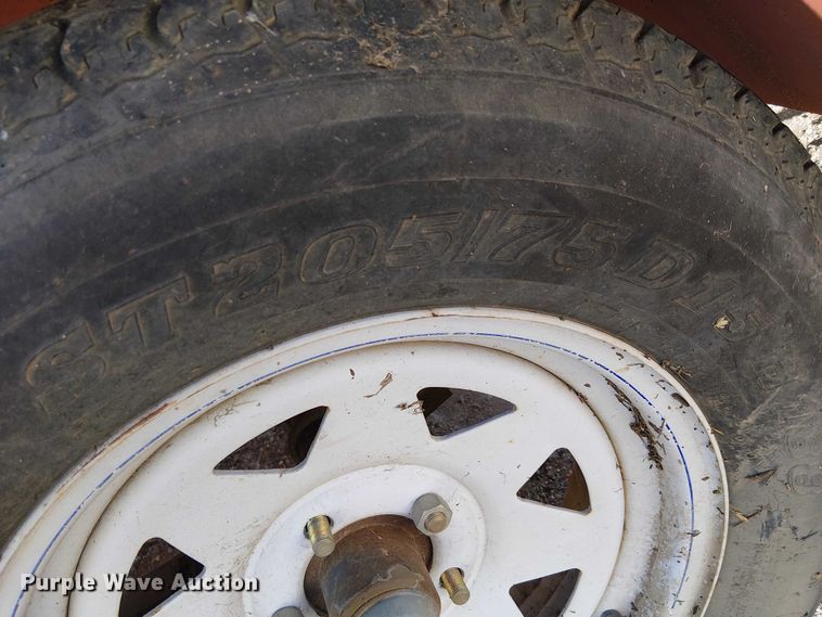 image for item EE4953 2013 Wanco WTSP arrow board trailer