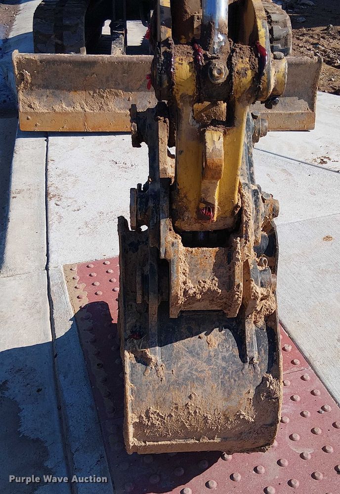 image for item EE5004 2022 Caterpillar 303 CR mini excavator