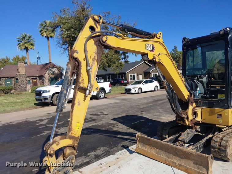 image for item EE5004 2022 Caterpillar 303 CR mini excavator