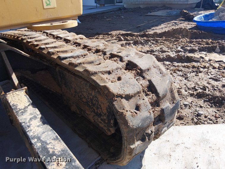 image for item EE5004 2022 Caterpillar 303 CR mini excavator