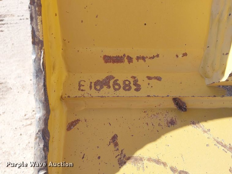 image for item EE5006 2021 Caterpillar 320 excavator