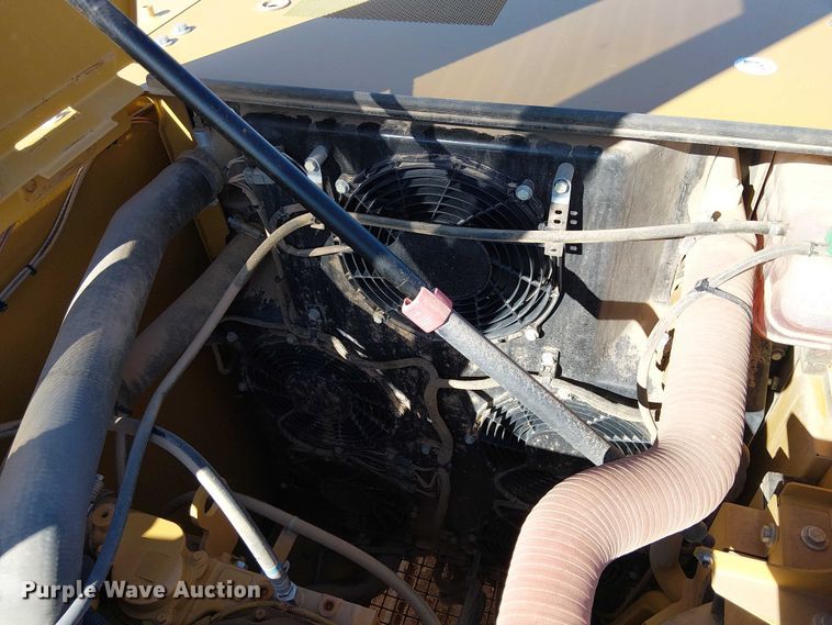 image for item EE5006 2021 Caterpillar 320 excavator