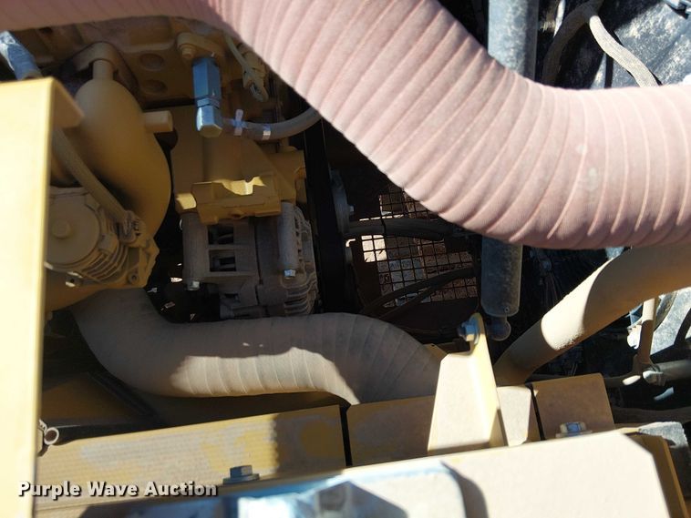 image for item EE5006 2021 Caterpillar 320 excavator