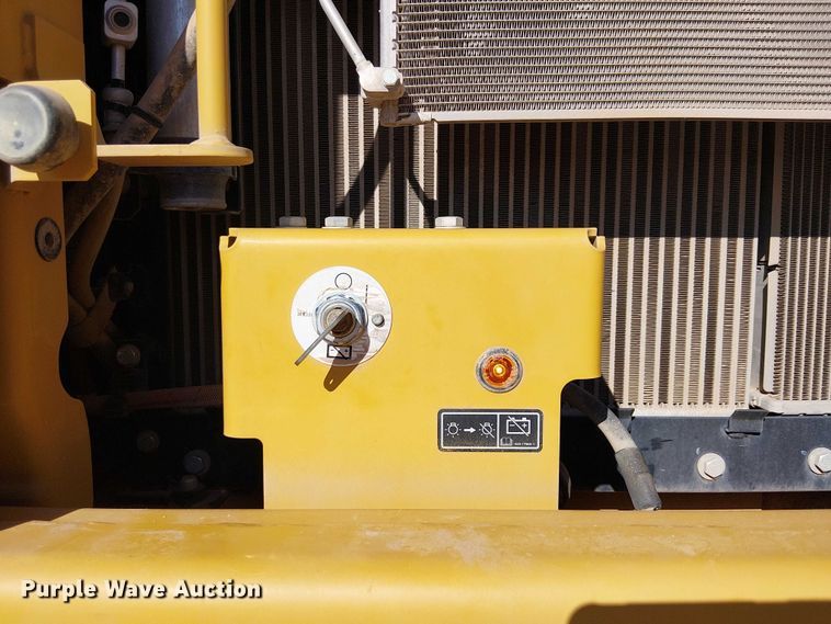 image for item EE5006 2021 Caterpillar 320 excavator