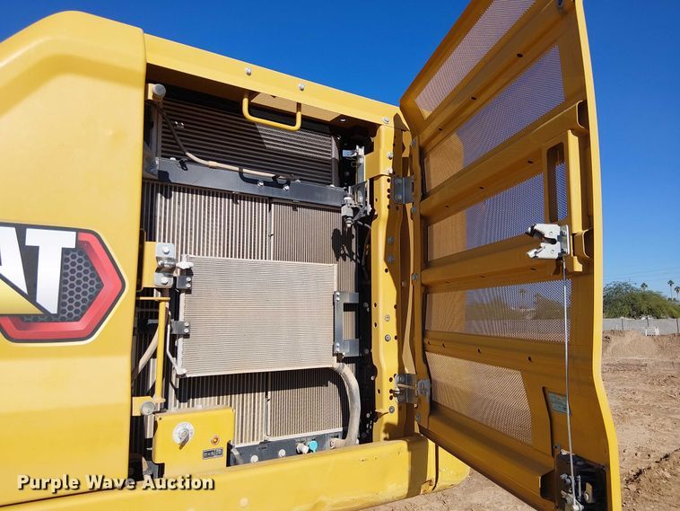 image for item EE5006 2021 Caterpillar 320 excavator