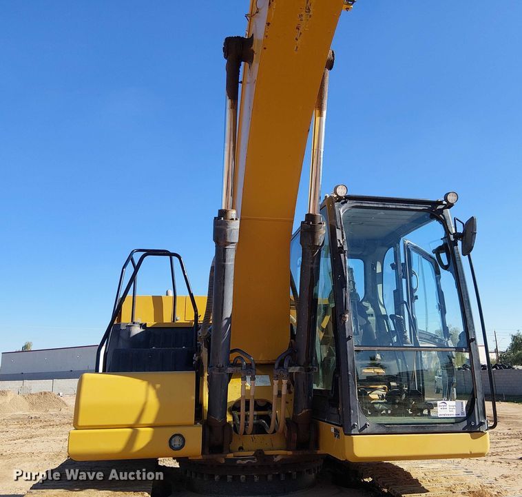 image for item EE5006 2021 Caterpillar 320 excavator