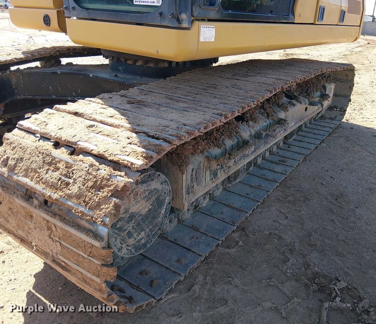 image for item EE5006 2021 Caterpillar 320 excavator