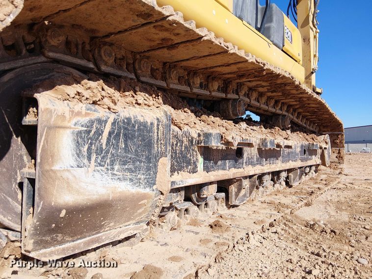 image for item EE5006 2021 Caterpillar 320 excavator