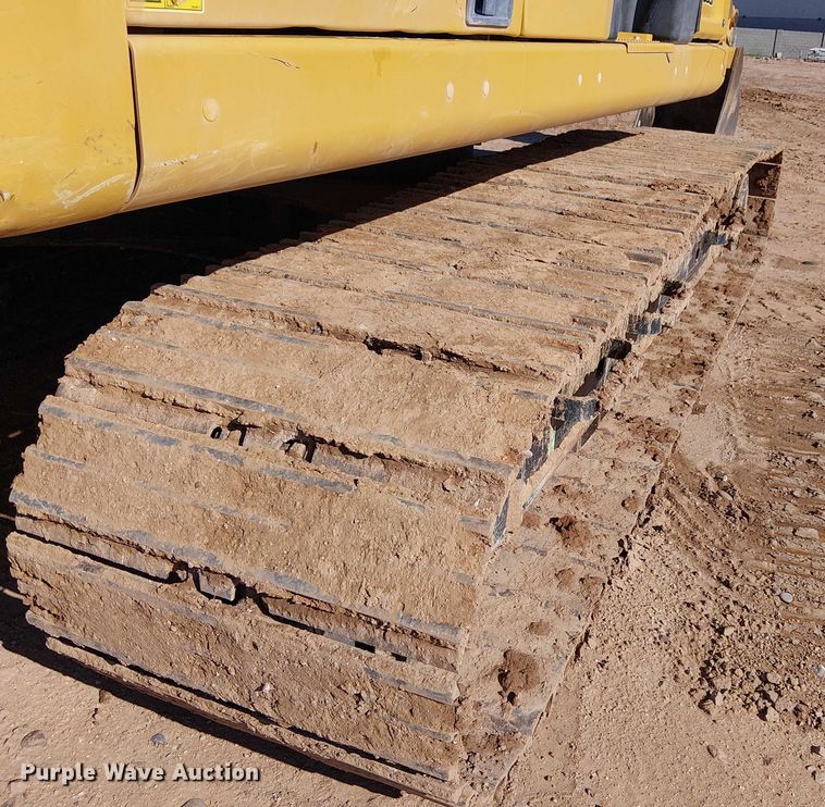 image for item EE5006 2021 Caterpillar 320 excavator