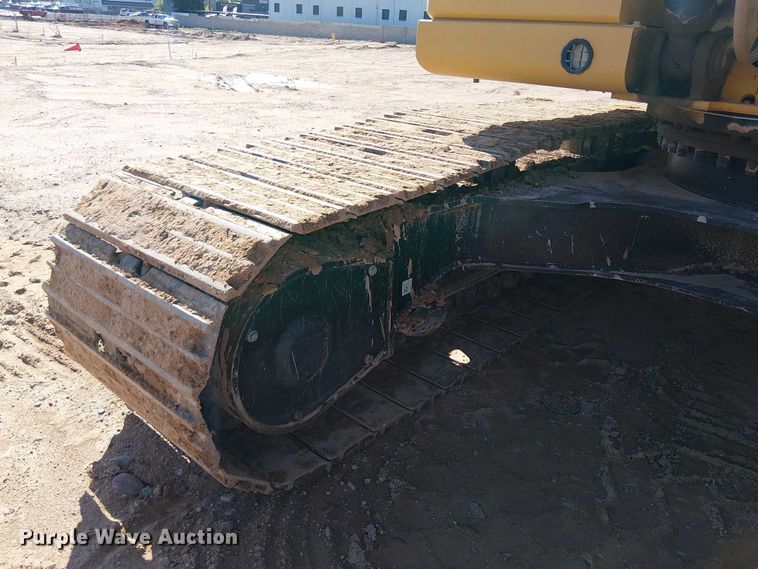 image for item EE5006 2021 Caterpillar 320 excavator