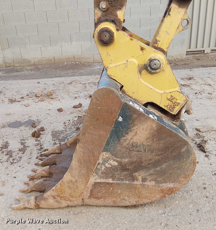 image for item EE5008 2022 Caterpillar 306 CR mini excavator