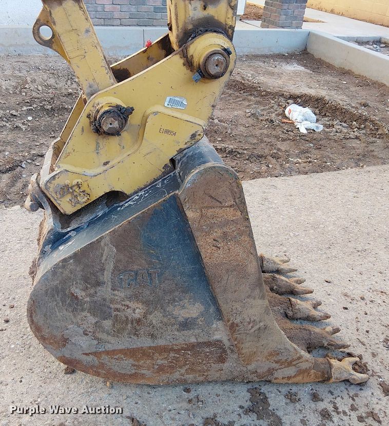 image for item EE5008 2022 Caterpillar 306 CR mini excavator