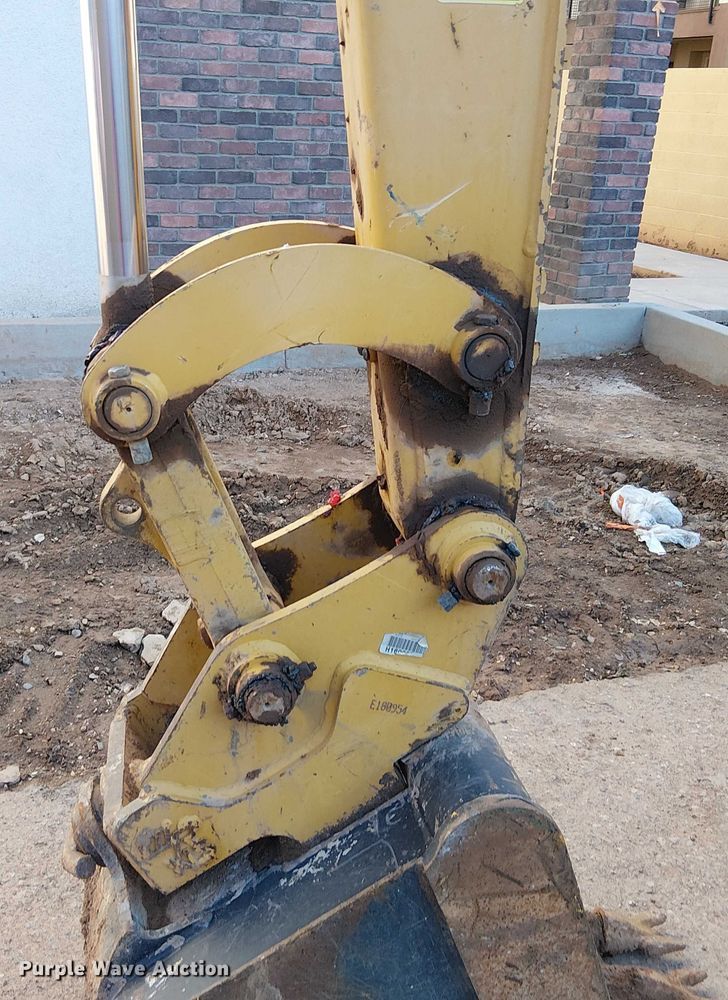 image for item EE5008 2022 Caterpillar 306 CR mini excavator