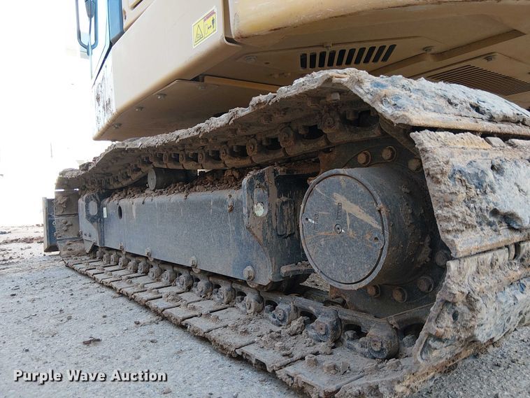 image for item EE5008 2022 Caterpillar 306 CR mini excavator